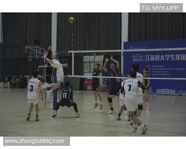 成都排球队在排球节奏排名中创下新高展现出强大实力与团队合作精神 成都排球队在排球节奏排名中创下新高展现出强大实力与团队合作精神